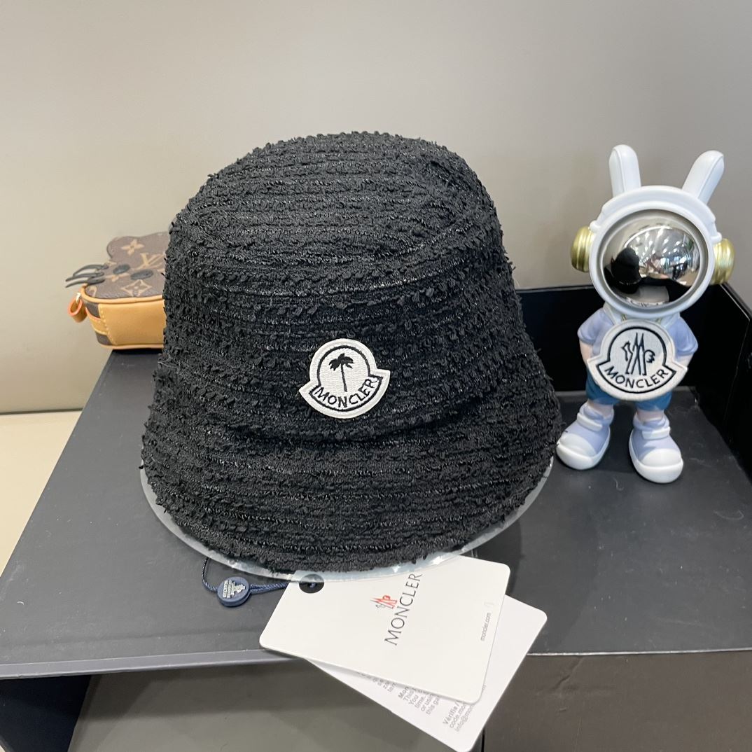 Moncler Caps